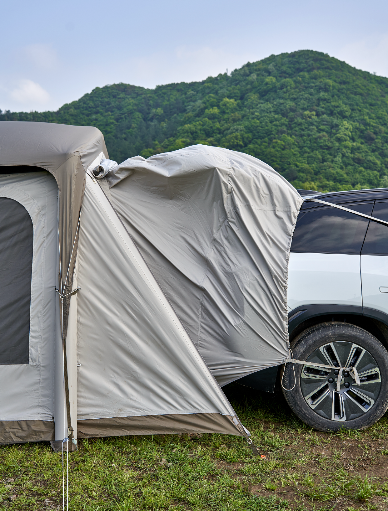 Mobi Garden LS 4 Tunnel Tent