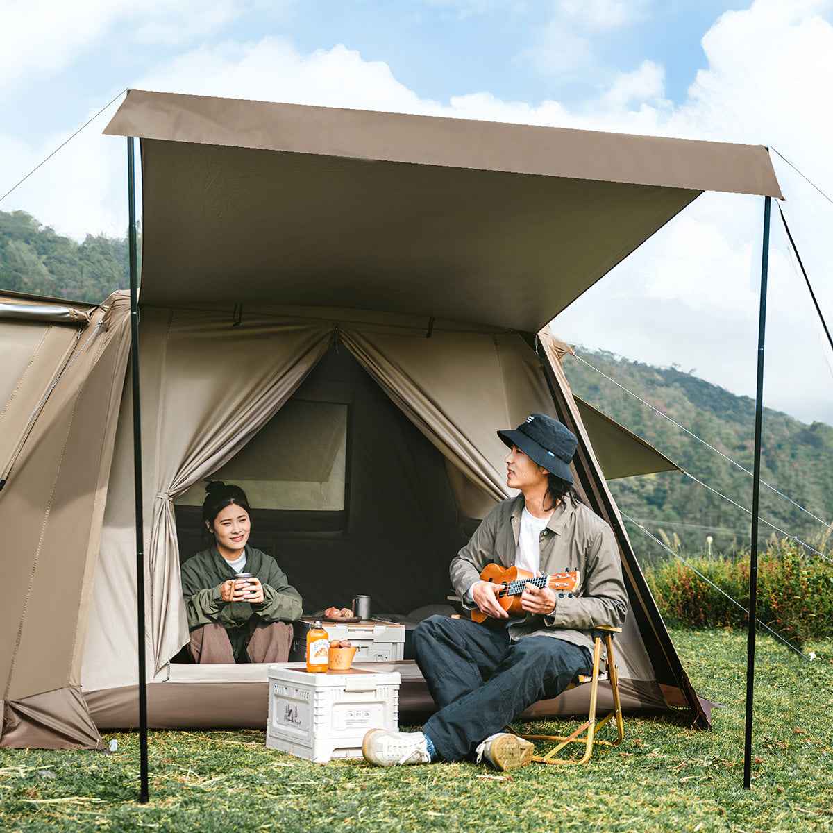 Village™ 6.0 4-Person Instant Cabin Tent