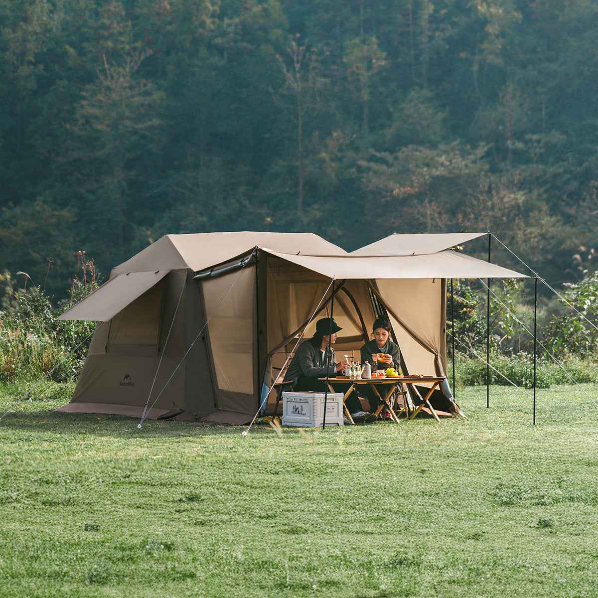 Village™ 6.0 4-Person Instant Cabin Tent