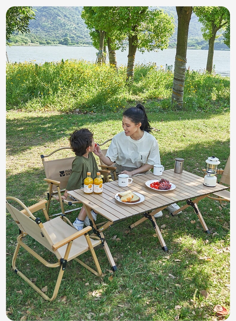 Folding Egg Roll Table