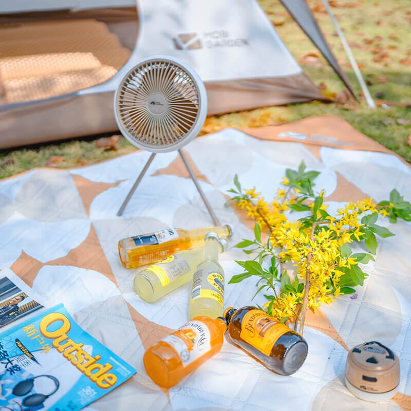 MOBI GARDEN Ultrasonic Quilted Picnic Mat – 3 Sizes